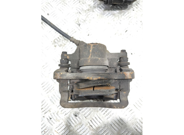 Суппорт передний левый к Geely Emgrand 7, 2020г.