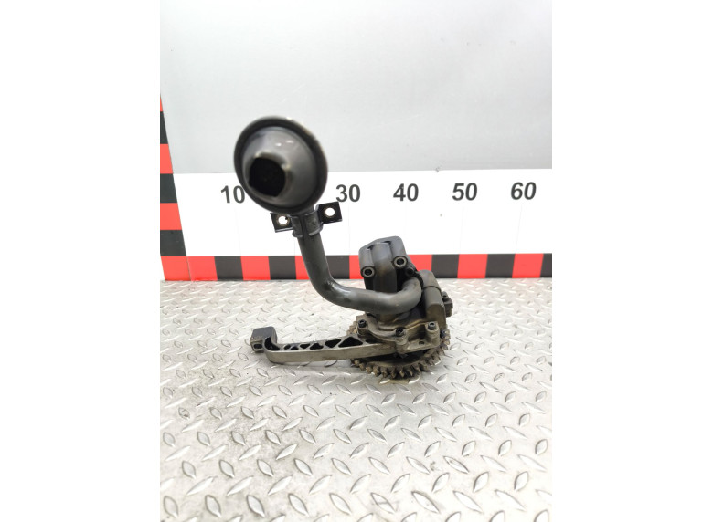 Насос масляный к Volkswagen Transporter, 2004г.