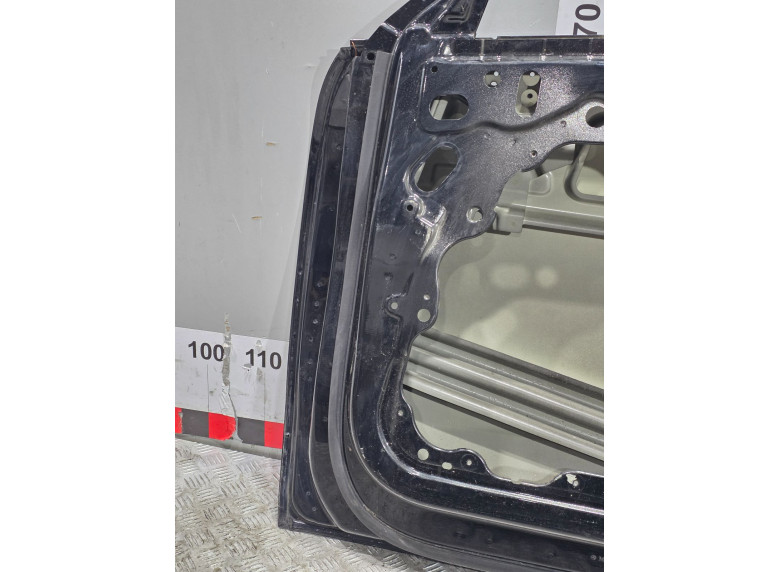 Дверь передняя правая к Дверь передняя правая к Mercedes CLAC118 undefined г. CLA C118