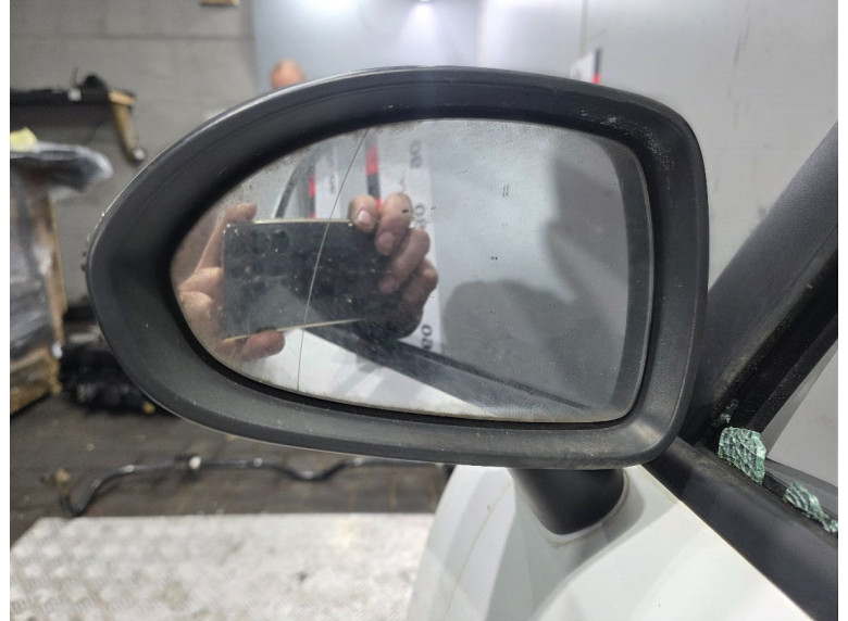 Зеркало наружное левое к Opel Corsa, 2010г.