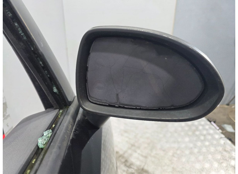 Зеркало наружное правое к Opel Corsa, 2010г.