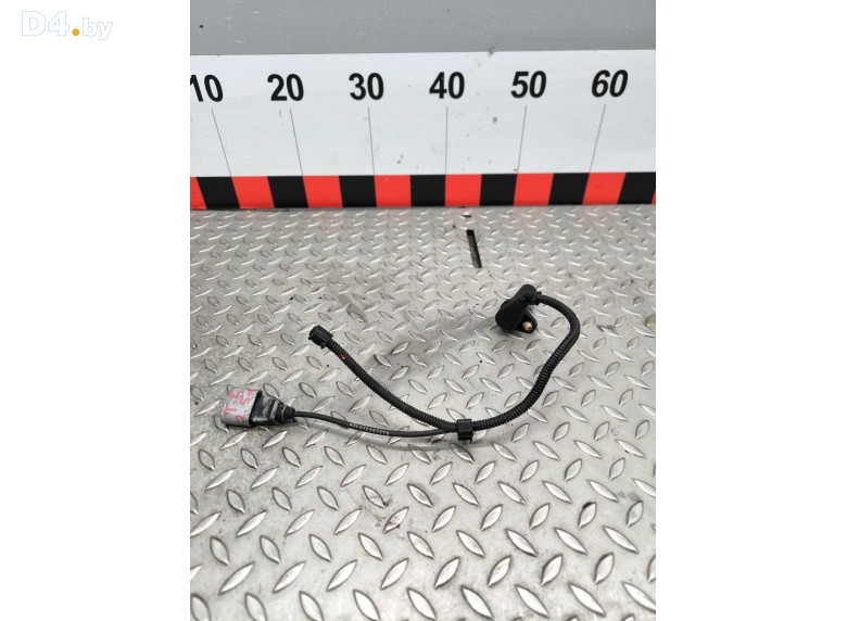 Датчик коленвала к Volkswagen Transporter undefined г.