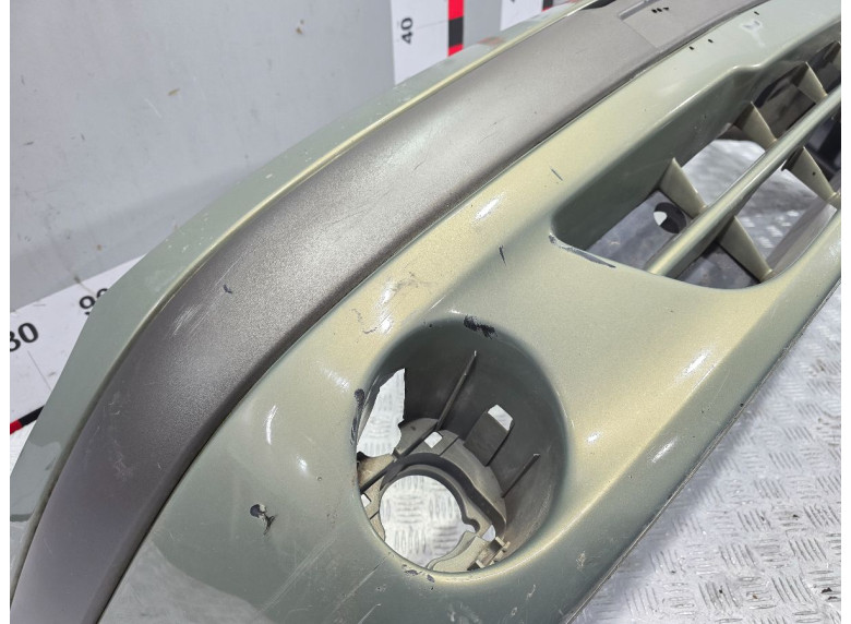 Бампер передний к Renault Scenic, 2001г.