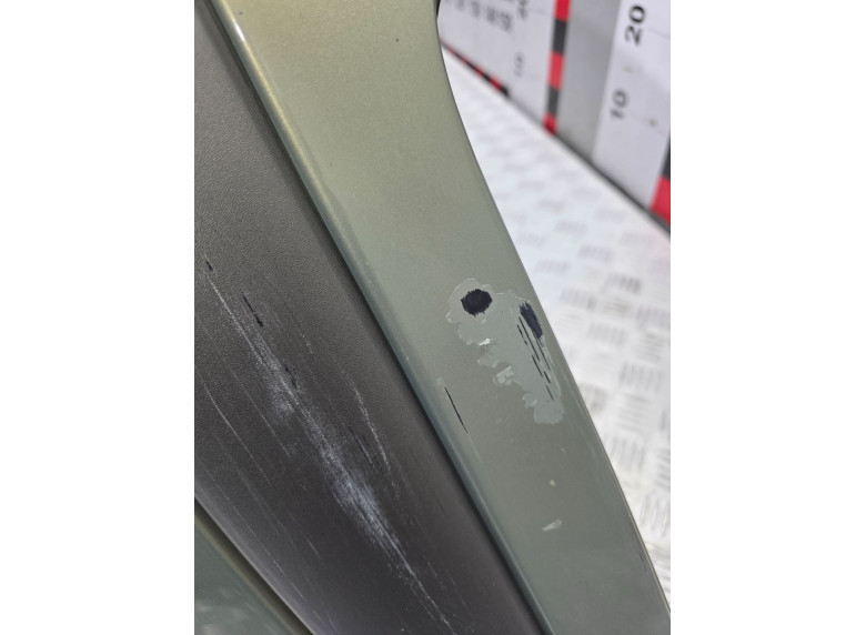 Бампер передний к Renault Scenic, 2001г.