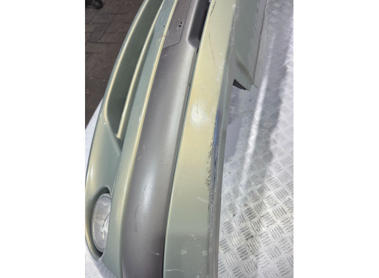 Бампер передний к Renault Scenic, 2001г.