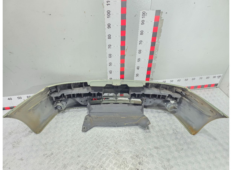 Бампер передний к Renault Scenic, 2001г.