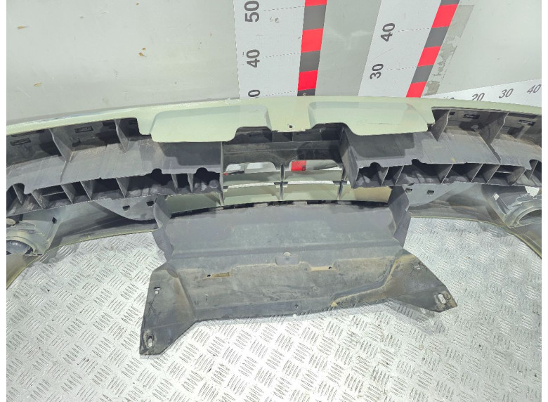 Бампер передний к Renault Scenic, 2001г.