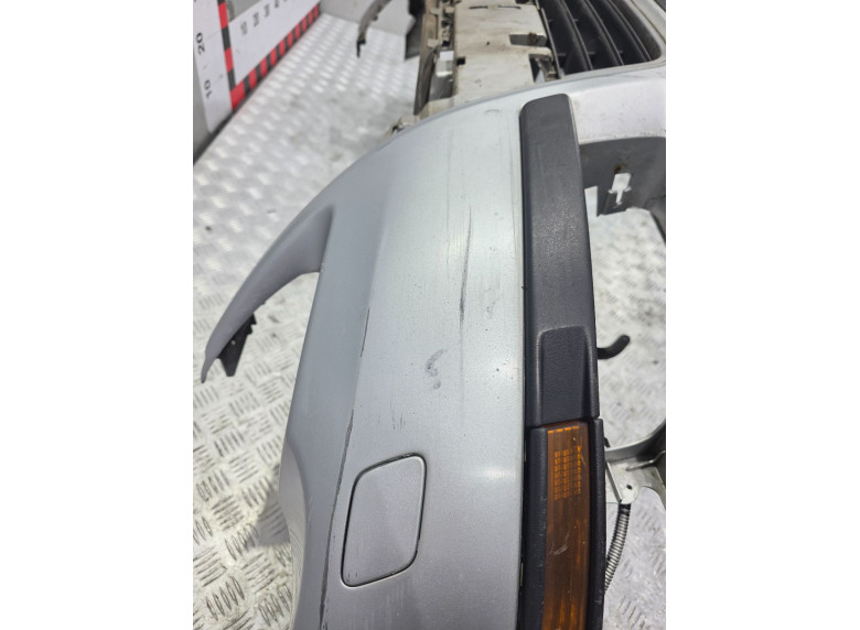 Бампер передний к Volkswagen Passat, 2007г.