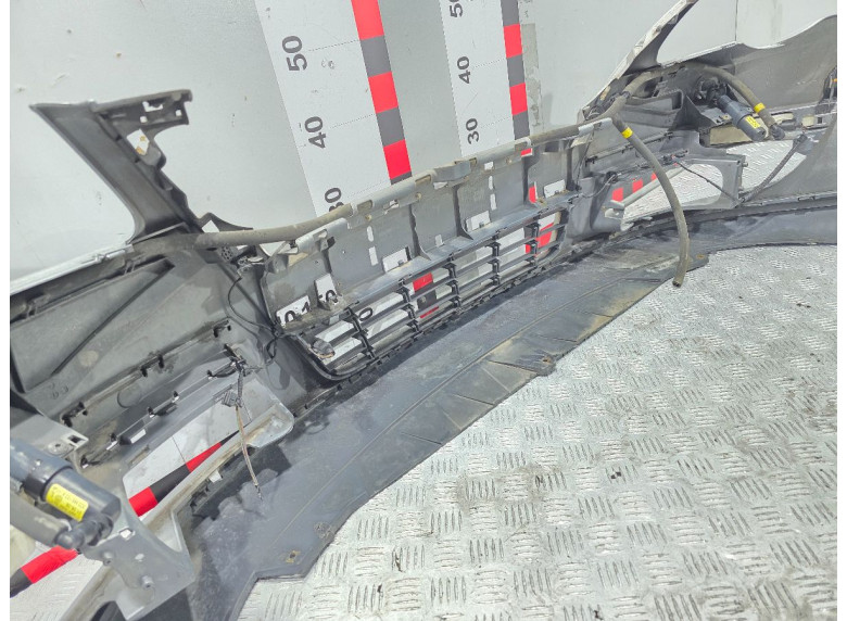 Бампер передний к Volkswagen Passat, 2007г.