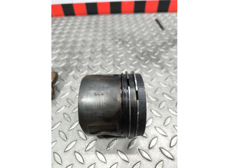 Поршень к Поршень к Peugeot Boxer undefined г. Boxer