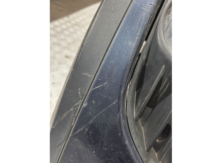 Бампер передний к Volkswagen Passat, 2007г.