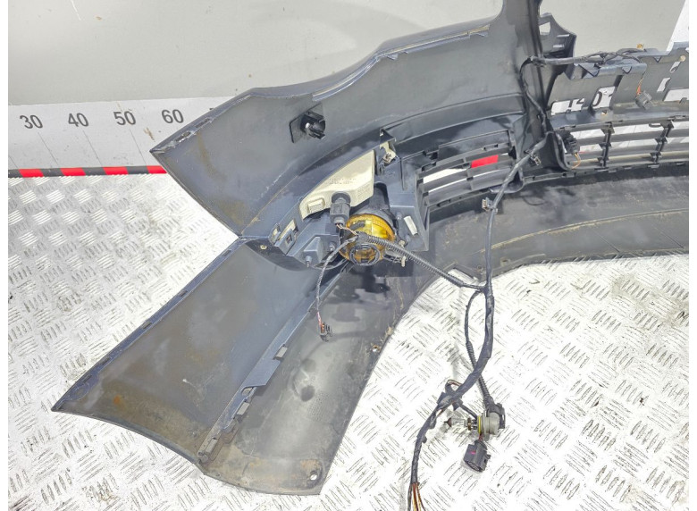 Бампер передний к Volkswagen Passat, 2007г.