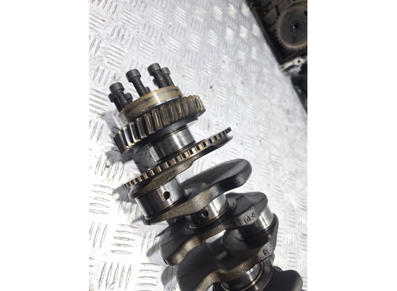 Коленвал к Коленвал к Volkswagen Touareg undefined г. Multivan