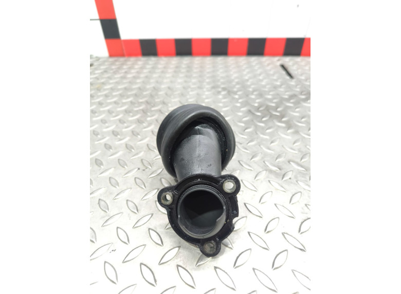 Маслозаливная горловина к Volkswagen Touareg, 2003г.