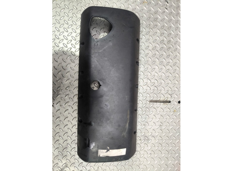 Декоративная крышка двигателя к Volkswagen Transporter, 2004г.