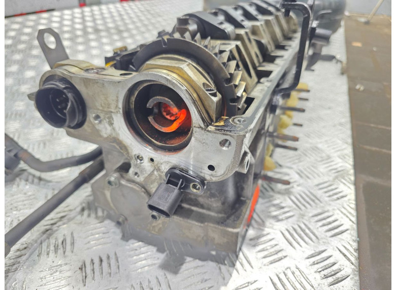 Головка блока цилиндров к Volkswagen Transporter, 2005г.