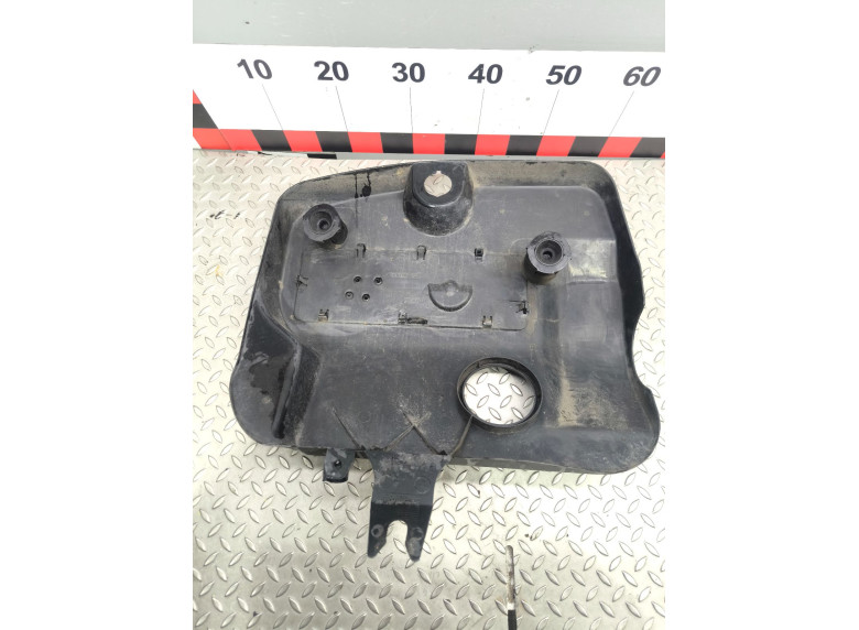 Декоративная крышка двигателя к Ford Galaxy, 2001г.