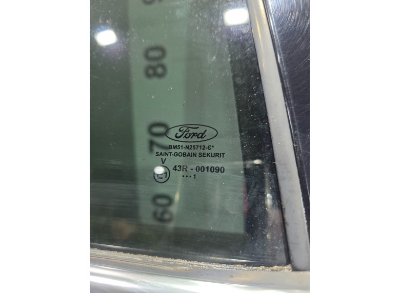 Стекло двери задней правой к Стекло двери задней правой к Ford Focus undefined г. Focus
