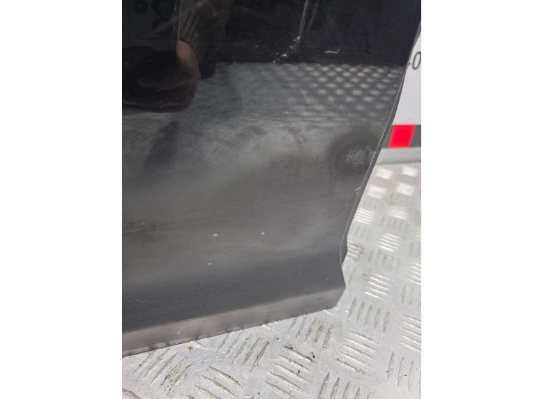 Дверь задняя правая к Дверь задняя правая к Ford Focus undefined г. Focus