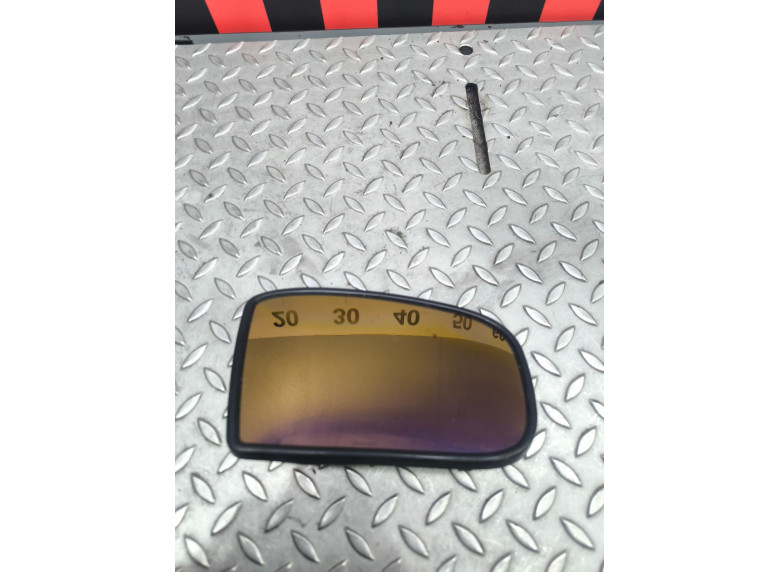 Стекло зеркала наружного правого к Mercedes S W220, 2004г.