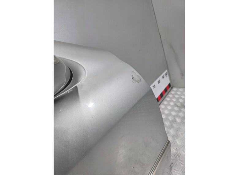 Дверь передняя правая к Mercedes S W220, 2004г.