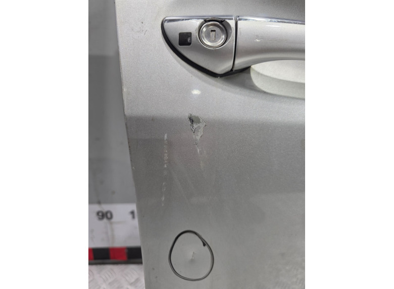 Дверь передняя правая к Mercedes S W220, 2004г.