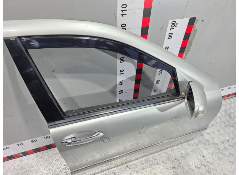 Дверь передняя правая к Mercedes S W220, 2004г.