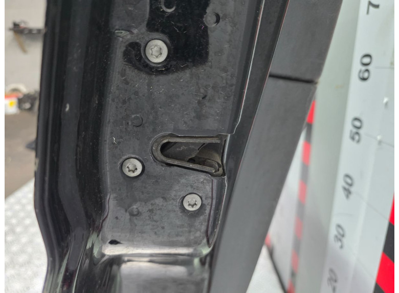 Замок двери передней левой к Mercedes Vito W639, 2007г.