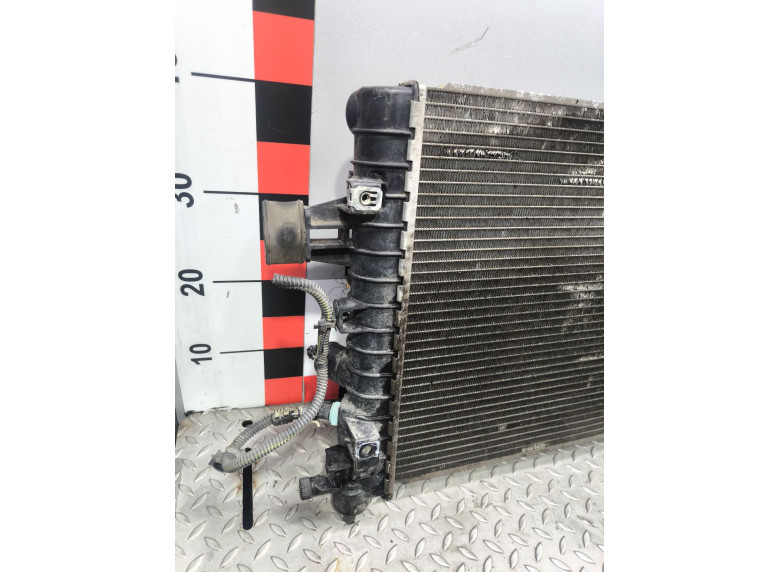 Радиатор (основной) к Opel Zafira, 2006г.