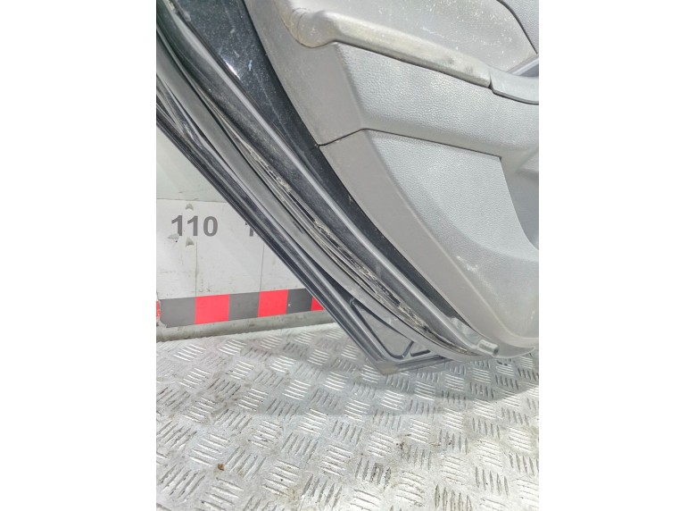 Дверь задняя левая к Дверь задняя левая к Ford Focus undefined г. Focus