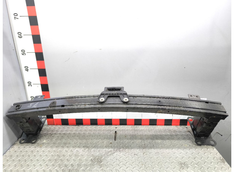 Усилитель бампера переднего к Renault Megane, 2020г.