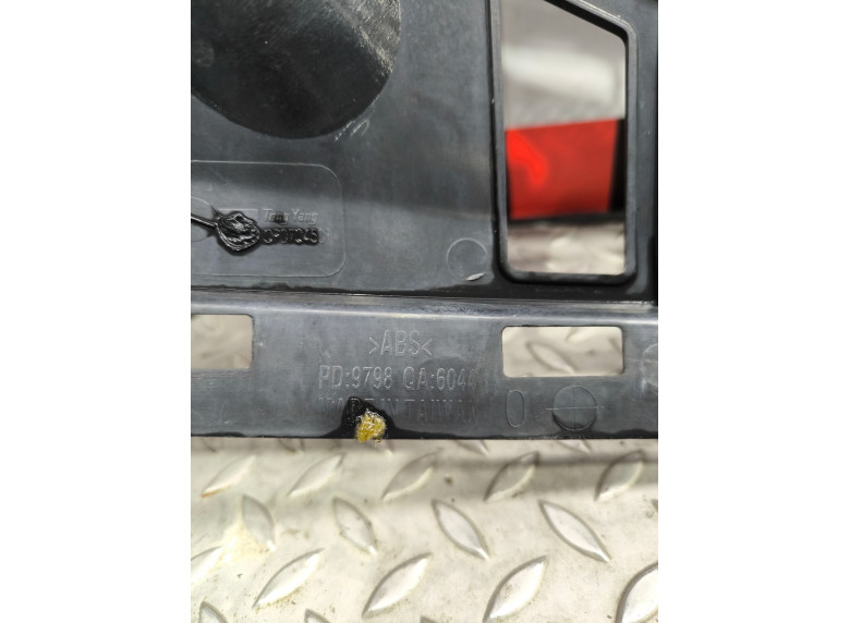 Решетка радиатора к Opel Corsa, 2012г.