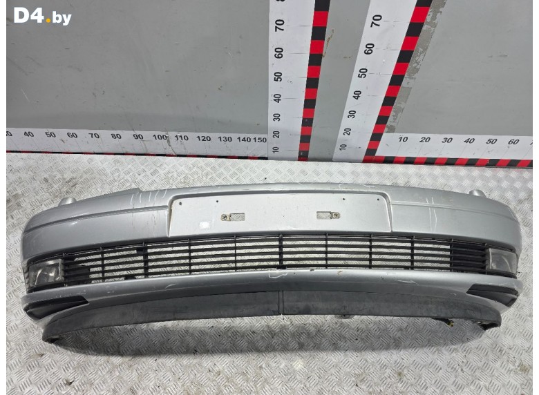 Заглушка (решетка) в бампер передний к Opel Omega undefined г.