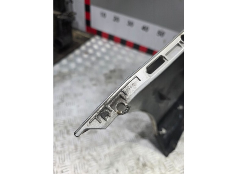 Бампер задний к Бампер задний к Renault Laguna undefined г. Laguna