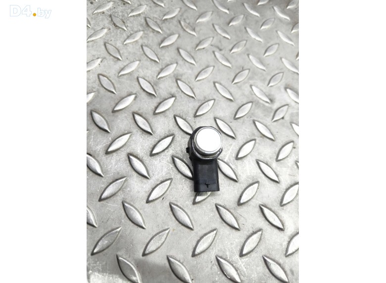 Датчик парктроника к Renault Laguna undefined г.