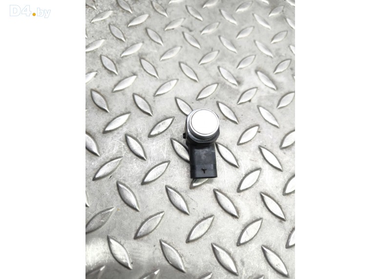 Датчик парктроника к Renault Laguna undefined г.