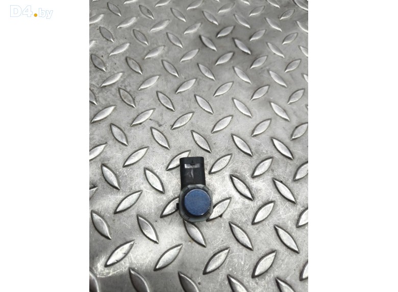 Датчик парктроника к Volkswagen Passat undefined г.