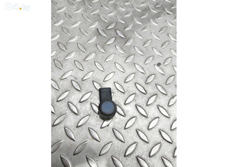 Датчик парктроника к Volkswagen Passat undefined г.