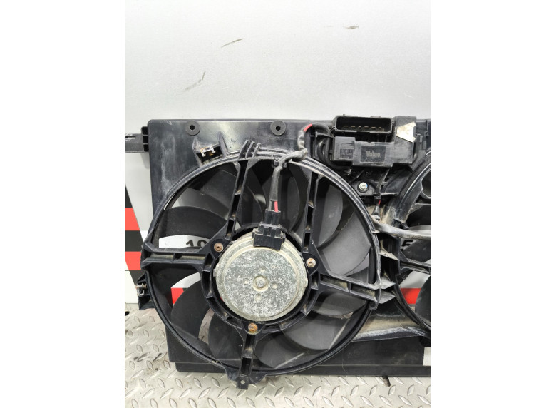 Вентилятор радиатора к Opel Vectra, 2004г.