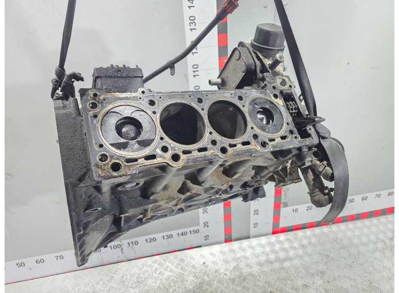 Блок цилиндров к Mercedes C W203