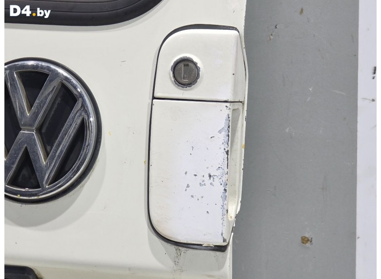 Ручка наружная распашной двери левой к Volkswagen Caddy undefined г.