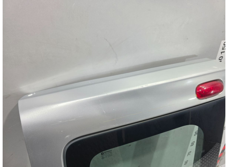 Дверь задняя распашная левая к Renault Trafic, 2004г.