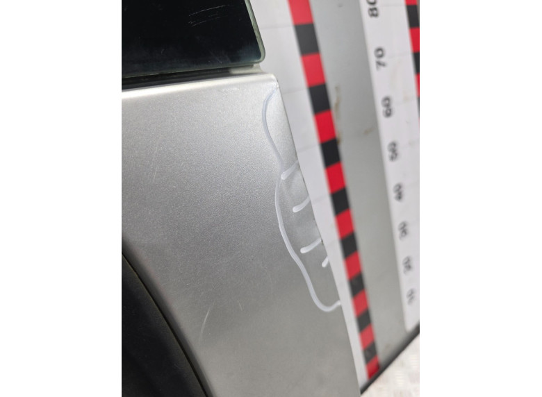 Дверь задняя распашная левая к Renault Trafic, 2004г.