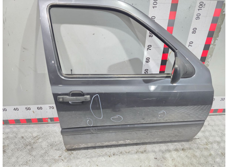 Стеклоподъемник передний правый к Volkswagen Golf, 1996г.