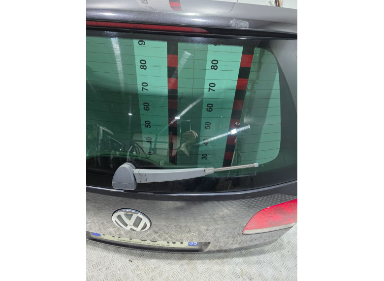 Щеткодержатель задний к Volkswagen Touareg, 2005г.