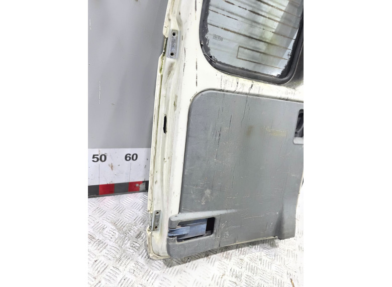 Дверь задняя распашная правая к Volkswagen Caddy, 1999г.
