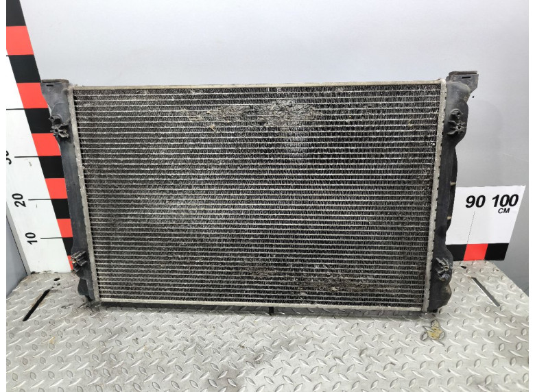Радиатор (основной) к Audi A4, 2005г.