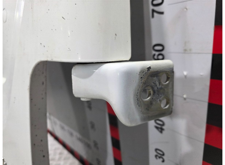 Петля двери задней правой к Peugeot Partner, 2010г.