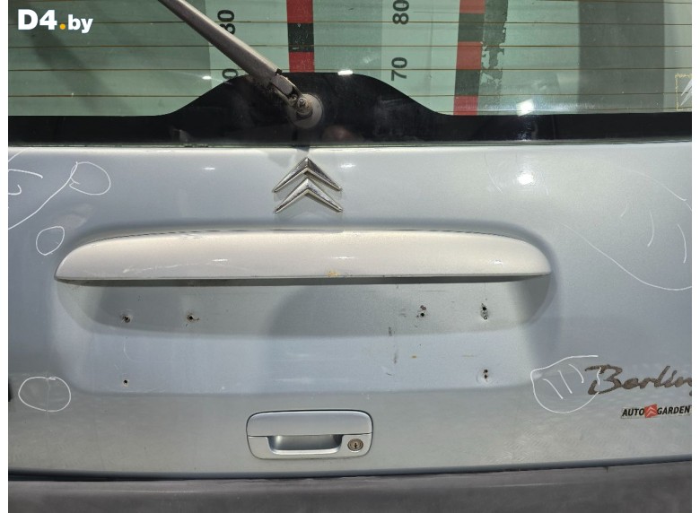 Накладка подсветки номера к Citroen Berlingo undefined г.