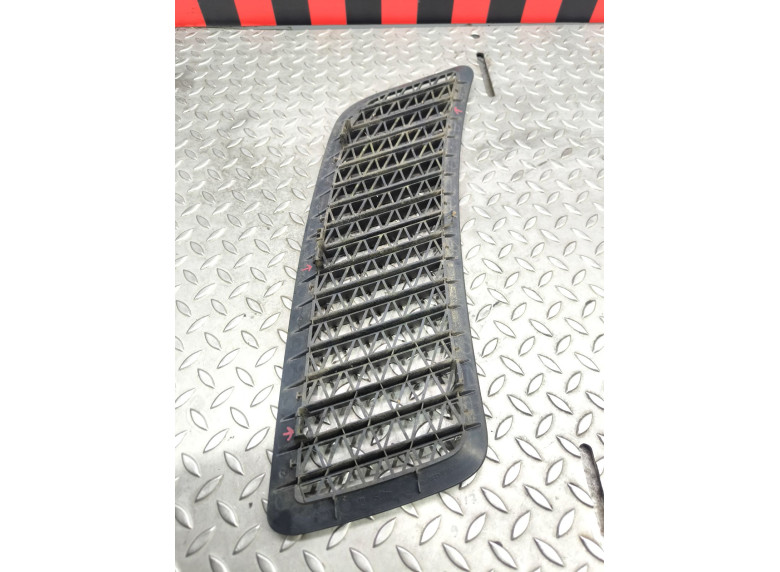 Решетка капота к Mercedes Sprinter, 2010г.